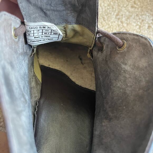 UGG Dark Brown Leather Men Chukka Ankle Boots 3275 main image 6